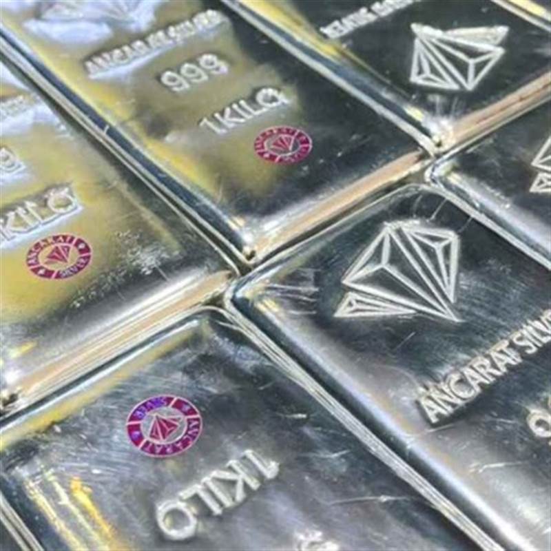 Trung Quốc siết chặt xuất khẩu bạc: Lo ngại khan hiếm nguồn cung toàn cầu