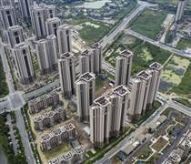 Khủng hoảng bất động sản Trung Quốc: Giá nhà còn giảm tới đâu?