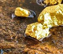 Giá vàng, bạc, kim loại đồng loạt tăng nóng, một nhóm cổ phiếu tưng bừng "mở tiệc"