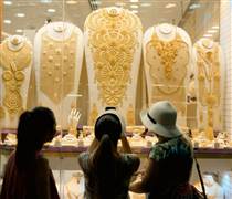 Giá vàng điều chỉnh ngắn hạn nhưng vẫn giữ xu hướng tăng dài hạn