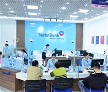 Ngân hàng 'hút' tiền gửi kỷ lục