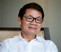 Tỷ phú Trần Bá Dương hiện thực hóa khái niệm ‘công nhân nông nghiệp’