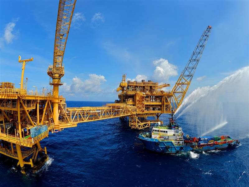 Loạt dự án tỷ USD bước vào giai đoạn triển khai đồng bộ, doanh nghiệp dầu khí nào sẵn sàng "đón sóng"?