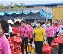 Các doanh nghiệp lớn thưởng ra sao?