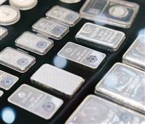 Giá bạc hôm nay 17/1/2026: Bạc trong nước biến động trái chiều, áp lực giảm gia tăng