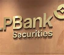 Chứng khoán LPBank muốn IPO gần 130 triệu cổ phiếu, con trai bầu Thuỵ được đề cử vào HĐQT
