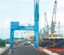 PDN: Công ty cảng biển 6.000 tỷ báo lãi kỷ lục, EPS 7.350 đồng, tiền mặt chiếm 50% tài sản