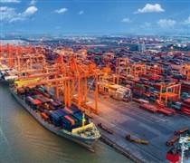 Cổ phiếu logistics đồng loạt “tím lịm” trong ngày thị trường “rực lửa”