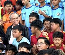 Bầu Đức treo thưởng 3 tỷ đồng nếu U23 Việt Nam thắng U23 Hàn Quốc