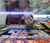 Vàng tăng sốc hơn 17 triệu đồng mỗi lượng: Cảnh báo "bẫy" FOMO khi người dân đổ xô mua đỉnh