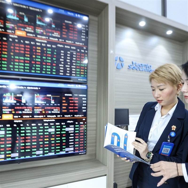 Chứng khoán 22/1: Sắc xanh phủ rộng, chênh lệch dương trở lại