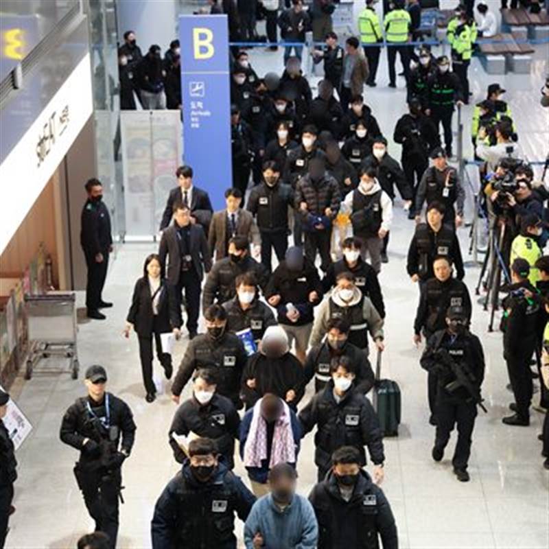 Hàn Quốc tiếp nhận 73 nghi phạm lừa đảo mạng từ Campuchia