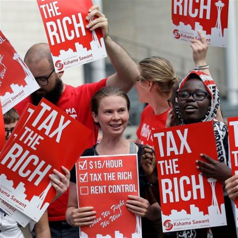 ‘Hãy đánh thuế chúng tôi’: Hồi chuông cảnh báo từ chính giới siêu giàu