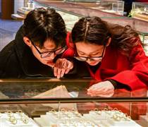 Trung Quốc kiên định chiến lược tăng dự trữ vàng dài hạn