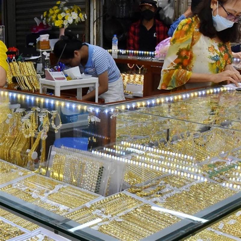 Cử tri phản ánh độc quyền mua - bán vàng miếng gây biến động lớn về giá, Ngân hàng Nhà nước nói gì?