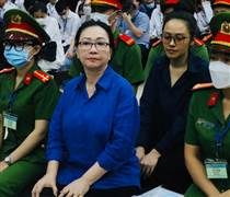 Cưỡng chế kê biên 2 chiếc túi Hermès bạch tạng của bà Trương Mỹ Lan