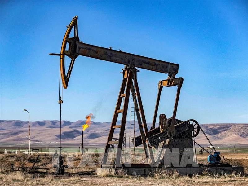 Giá dầu Brent vượt mốc 70 USD khi căng thẳng Mỹ-Iran leo thang