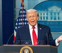 Tổng thống Trump cảnh báo Anh về quan hệ với Trung Quốc