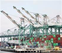 Kinh tế toàn cầu tiếp tục đối mặt với những thách thức lớn