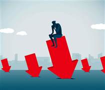 Giá dầu giảm, doanh nghiệp hạ nguồn vẫn báo lãi lớn