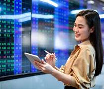 Cổ phiếu đầu tư công và bất động sản khu công nghiệp dẫn sóng kéo VN-Index tăng gần 7 điểm