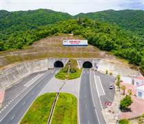 HHV: Một thành viên Tập đoàn Đèo Cả không tham gia đợt chào bán cổ phiếu của HHV