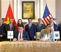 Lọc hóa dầu Bình Sơn ký loạt MOU năng lượng với đối tác Mỹ