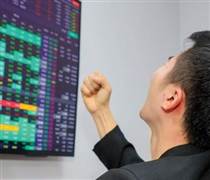 Một mã chứng khoán được tự doanh CTCK "gom" gần trăm tỷ trong phiên 4/2