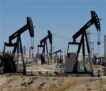 Lo ngại gián đoạn nguồn cung, giá dầu điều chỉnh nhẹ