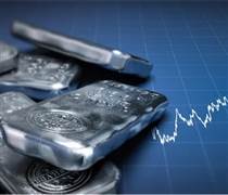 Làn sóng bán đồ gia truyền ở Bắc Mỹ do bạc tăng giá