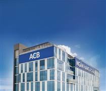 ACB: Em gái thành viên HĐQT ACB bán 2,2 triệu cổ phiếu ngân hàng