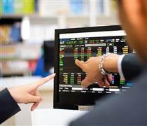 Phiên 13/2: Khối ngoại tiếp tục mua ròng, ngược chiều "xả" gần 900 tỷ một cổ phiếu bluechip