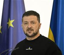 Tổng thống Ukraine ra điều kiện đạt thỏa thuận hòa bình, yêu cầu Mỹ cam kết 20 năm