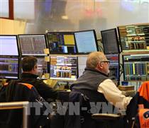 Cổ phiếu công nghệ toàn cầu "bốc hơi" hàng trăm tỷ USD do lo ngại về hiệu quả đầu tư AI