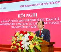 Làn sóng đổi ghế lãnh đạo năm 2025 tại hàng loạt ngân hàng
