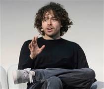 Giới siêu giàu chăm tích lũy tài sản, mỗi ngày thế giới thêm 1 tỷ phú mới