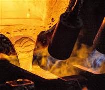 Quốc gia dự trữ 400 tỷ USD vàng vừa ‘chốt lời’ 300.000 ounce, thu về ước tính 1,4 tỷ USD