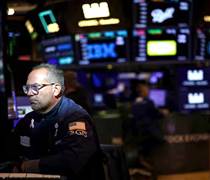 Phố Wall giảm vì cú sốc thuế quan và nỗi lo AI