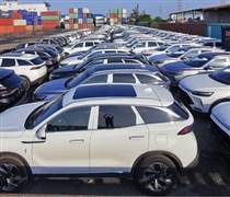 Infographics: Tháng 1/2026, nhập khẩu ô tô nguyên chiếc và linh kiện đạt gần 1,06 tỷ USD