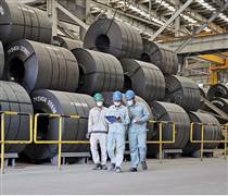 Thanh khoản cổ phiếu thép bùng nổ, vì sao?