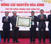 GVR: Phó Thủ tướng thường trực Nguyễn Hòa Bình thăm và làm việc