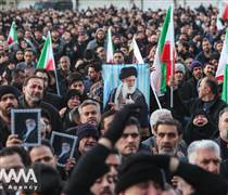 Người dân Iran tập trung tưởng niệm Lãnh tụ Tối cao