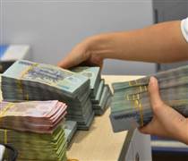 Ngành ngân hàng 2026: Duy trì tăng trưởng nhưng áp lực thanh khoản và lãi suất tăng