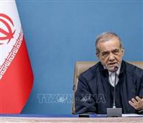 Tổng thống Iran xin lỗi các nước láng giềng
