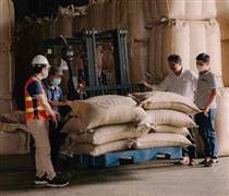 Tổ chức tín dụng bơm vốn cho nông nghiệp, tạo động lực tăng trưởng ở Đắk Lắk