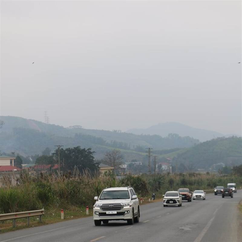 Giá cước vận tải hành khách có thể tăng khi giá xăng dầu leo thang