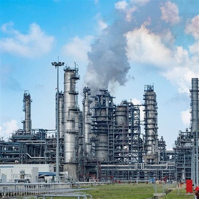 Tiến sĩ Nguyễn Hồng Minh giải thích: Việt Nam có 2 nhà máy lọc dầu lớn, tại sao vẫn phải nhập khẩu xăng dầu?