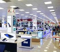 Giá xăng tăng, một chuỗi điện máy chơi lớn tặng tới 10 lít xăng cho khách mua hàng