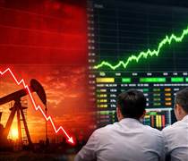 Cổ phiếu dầu khí 'nằm sàn' hàng loạt, VN-Index hồi phục sau cú sốc