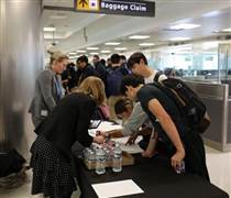 Xung đột tại Trung Đông: Mỹ và Nhật Bản khẩn trương sơ tán công dân